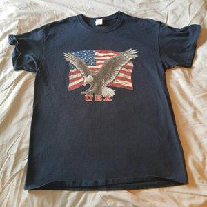 Men's USA Short Sleeve Tshirt...Size L